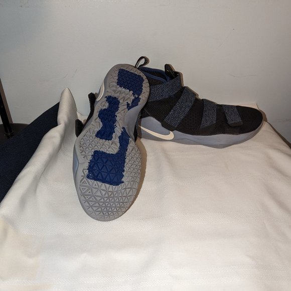Nike Lebron Zoom Soldier 11 Glacier Grey - Picture 4 of 6